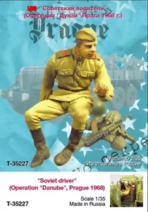 Tank Model TN-35227 1/35 Soviet Driver 1968 - Picture 1 of 1