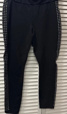 Bar III Women's Four-Row Studded Ponté-Knit Leggings - Black - L - Imagem 1 de 4