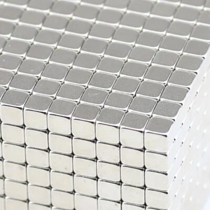 10 IMANES BLOQUE CUADRADO NEODIMIO SÚPER FUERTES 5x5x5 mm NdFeB N52 TABLERO DE OFICINA 1,6 KG - Imagen 1 de 2