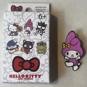 Loungefly Sanrio Hello Kitty & Friends My Melody Sport Jalousiebox Emaille Pin - Bild 1 von 5