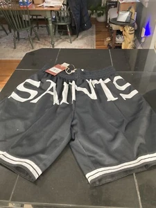 MENS NFL Mitchell & Ness NEW ORLEANS SAINTS BIG LOGO Shorts M BLACK NWT - Picture 1 of 4