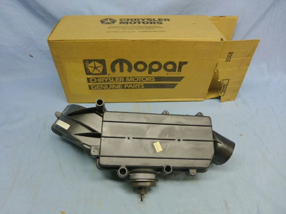 NOS Mopar Dodge Omni 1.7L ECM Engine Control Module Part# 4111686 - Image 1 of 4