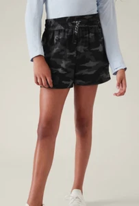 Athleta Girl M All Play Shorts Camo Drawstring 3" Inseam Size Medium 8-10 - Picture 1 of 7