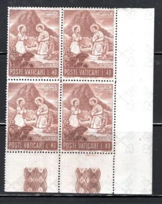 ITALY VATICAN  EUROPE  STAMPS BLOCK MINT NEVER HINGED LOT 1129AP - Image 1 of 2