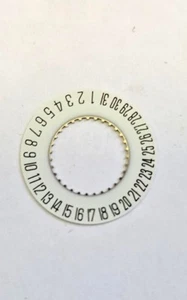 ETA 955.411 watch movement Date disk ,date opening at 6 - Foto 1 di 1