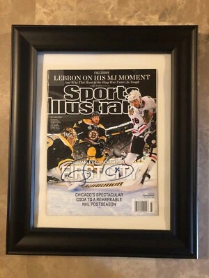 Chicago Blackhawks Dave Bolland Signed Sports Illustrated Magazine Framed - Image 1 of 2
