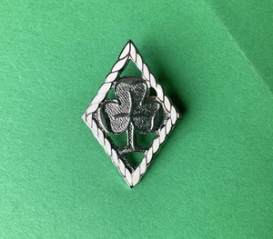 Vintage White Enamel Commissioner Pin badge Girl Guides Guiding By Butler - Picture 1 of 6
