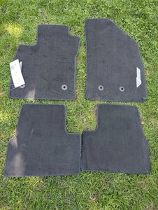 New OEM 2016-2019 Chevrolet Volt Black 4PC Mat Set. 23246350 / 23277655 - Picture 1 of 5