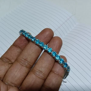 4 mm großes, 10 Karat rundes, blaues, im Labor hergestelltes Tennisarmband... - Bild 1 von 6