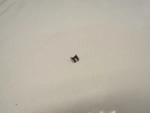 Par de pinzas de válvula Suzuki GSXR 600 750 1000 11000 - Imagen 1 de 2