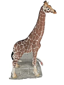 Schleich Giraffe Female Animal Figure 6.5 Inches Tall - Picture 1 of 4