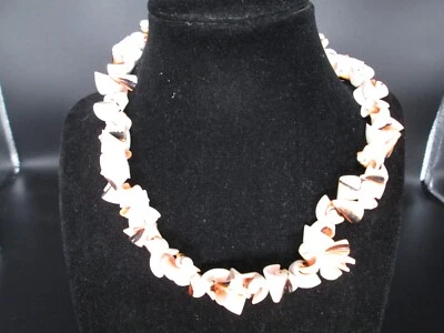 Collar Luhuanus Shell Rizado Hawaiano Puka 16" Heishi Beach Surfer De Colección Estate Foto 1 de 4