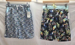 Lot of 2 Tommy Bahama Boy's Size Medium Swim Trunks Shorts New - Picture 1 of 2