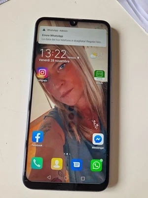 HUAWEI P smart 2019 - 64GB - Aurora Blue (Sbloccato) (Dual SIM) - Immagine 1 di 2