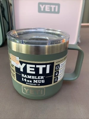 NUEVO CON ETIQUETAS YETI Rambler 14 OZ Apilable Café Sopa Campamento TAZA tapa deslizante magnética Campamento Verde Foto 1 de 4