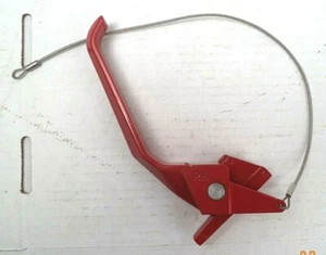 Red Emergency Release Handle Assy, pn 6317052 - Picture 1 of 7