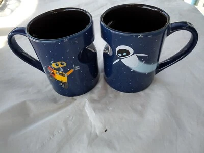 Juego de tazas Wall-E & Eve de los parques de Disney tazas azul corazón recorte café té cuo Foto 1 de 4