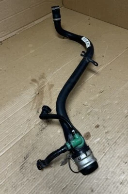 BMW X3 XDrive 35i M 2017 deportivo tanque de combustible manguera de llenado tubo de cuello fabricante de equipos originales Foto 1 de 4