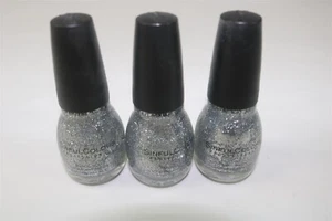 LOTE DE 3 ESMALTES DE UÑAS PECAMINOSOS COLORES - REINA DE BELLEZA - BRILLO PLATEADO 923 - Imagen 1 de 1