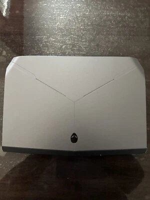 alienware 13 r2 Foto 1 de 4