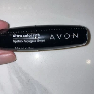 Avon Sheer Raspberry Ice U110 Ultra Color Rich Lipstick .13 Oz NEW Sealed - Picture 1 of 4