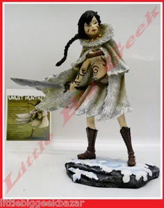 GUERRIERE Inuit Statue Remi Bostal Pin Up Sexy War Girls Resine BD # NEUF # - Picture 1 of 6