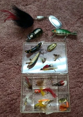 Vintage Lot of Flies Fly Rod Fishing Blue FOX old Lures Case And More - Image 1 of 4