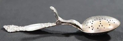 Cuchara coladora International Frontenac Sterling Tea Caddy 5 3/4" sin monos Foto 1 de 4