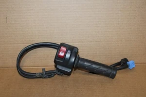 2017 - 2019 HONDA CBR1000RR OEM RIGHT HANDLE SWITCH START STOP ON OFF THROTTLE - Foto 1 di 11