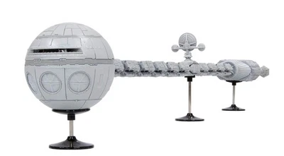 Moebius Models MMK2001-8 Model Kit, Multi, Standard Size - Image 1 of 4