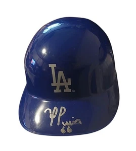 Vintage Yasiel Puig blau L.A. signierter Dodgers Souvenir Schlaghelm - Bild 1 von 5