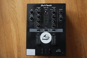 DJ-Tech - DIF-2S MKII - 2 CH. DJ Scratch Mixer w/ innoFADER Pro - Black - Picture 1 of 3