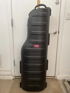 Used SKB Deluxe Staff ATA Hard Shell Storage Wheeled Golf Bag Travel Case No Key - Picture 1 of 24