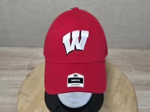 University of Wisconsin Badgers Fan Favorite Strap Back Hat Cap Red Adjustable - Picture 1 of 9