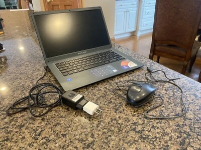 Notebook Multilaser Legacy Cloud Laptop **Windows 10 Portuguese Version** - Image 1 of 4