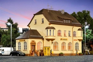 38734 Kibri HO Kit of Post office in Munderkingen, L 23,5 x W 14 x H 17 cm - Picture 1 of 3