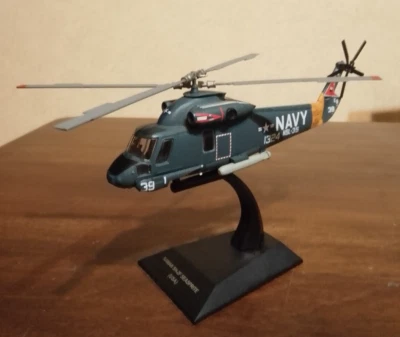 Elicottero Kaiman SH-2F Seasprite USA scala 1/72 - Immagine 1 di 3