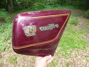 Honda GoldWing GL1100 Burgundy RIGHT side cover 83600-463-0000 Gold Wing - Picture 1 of 1