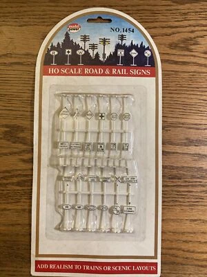 HO Scale Model Railroads Model Power #1454 Road & Railroad Signs NIB - Image 1 of 3