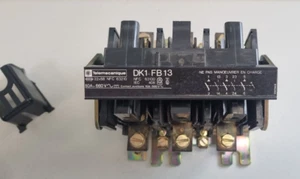 TELEMECANIQUE DK1-FB13 MANIGLIA ISOLATORE FUORI CARICO FUSO 80A - Foto 1 di 8