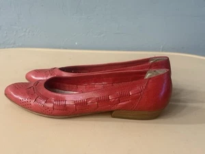 Vintage Van Eli Women’s red leather Flat shoe. Size 7N WS1 - Imagen 1 de 15