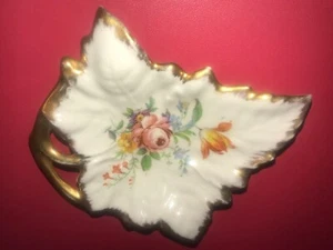 Vtg Amoges Candy, Trinket Dish Leaf Shape Roses Gold Trim Hand Painted - Picture 1 of 5