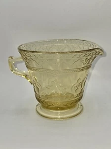 Federal Glass Creamer Patrictian Yellow Depression Glass 1930s - Picture 1 of 11