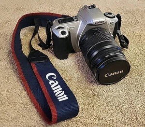 Canon EOS Rebel 2000 35mm SLR Film Camera with Canon Zoom Lens 28-80mm - Picture 1 of 15