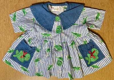 Vestido vintage con apliques temáticos de saltamontes para niña de Maty Sport botones verdes grandes Foto 1 de 4