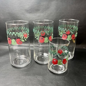 4 vasos de manzana fresca Corelle Farm - 3 vasos refrigeradores Highball - 1 jugo usado en excelente estado - Imagen 1 de 3