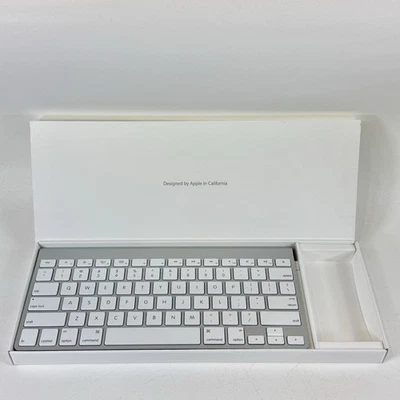 Teclado inalámbrico Apple A1314 con Bluetooth para iMac / Mac / iPad _3 Foto 1 de 4