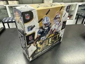 2023 Panini Select Football International Box Dragon Scale Prizms! - Bild 1 von 3