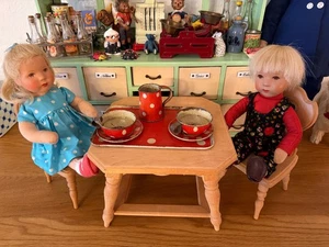 Bodo Hennig große Serie 1:6 Tisch und Stühle m. Service - Bild 1 von 4