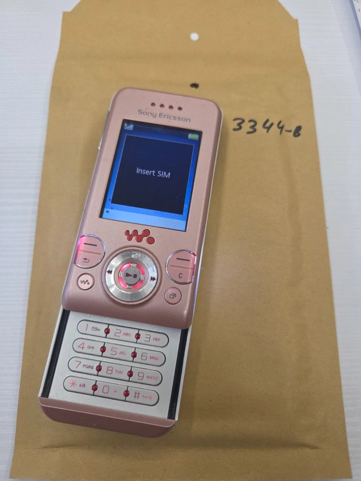 Sony Ericsson Walkman W580i Mobile Phone - Image 1 of 2